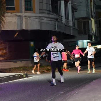 Runner Photo 7976517