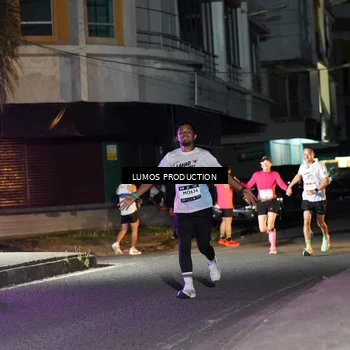 Runner Photo 7976519