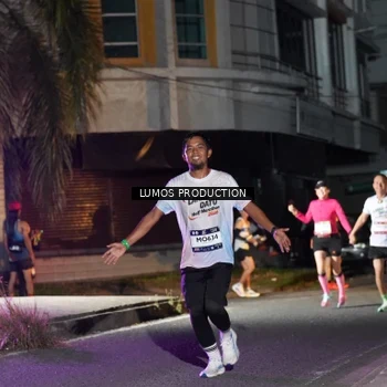 Runner Photo 7976538