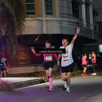 Runner Photo 7976563