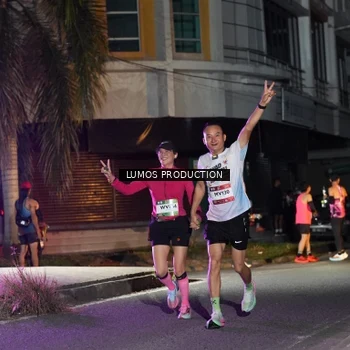 Runner Photo 7976570
