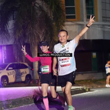 Runner Photo 7976595