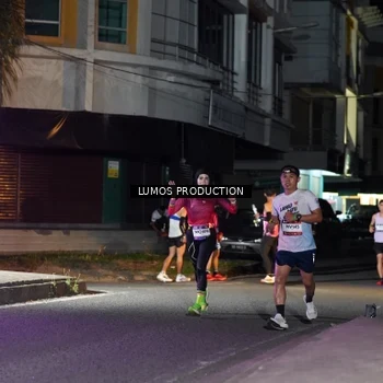 Runner Photo 7976602