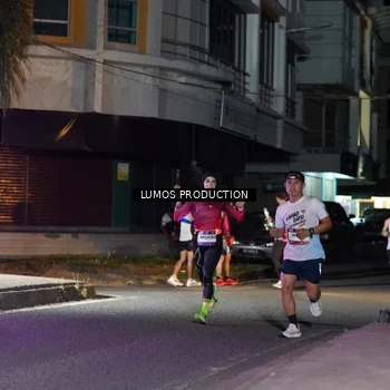 Runner Photo 7976605