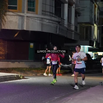Runner Photo 7976606