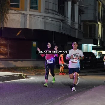 Runner Photo 7976617