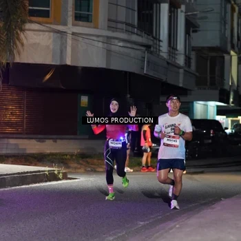 Runner Photo 7976619