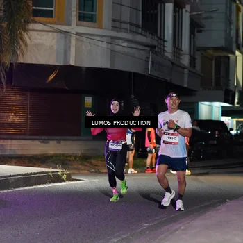 Runner Photo 7976625