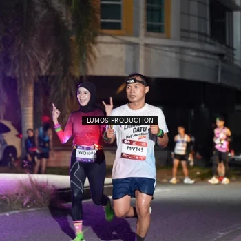 Runner Photo 7976656
