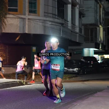 Runner Photo 7976663