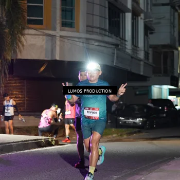 Runner Photo 7976664