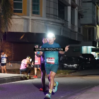 Runner Photo 7976669