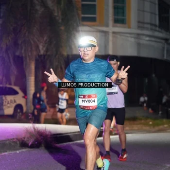 Runner Photo 7976687