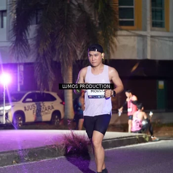 Runner Photo 7976697