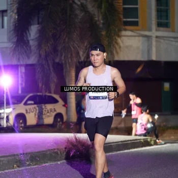Runner Photo 7976701