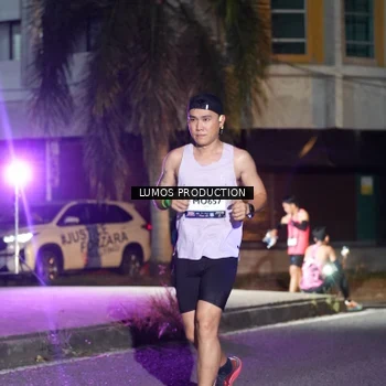 Runner Photo 7976705