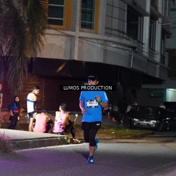 Runner Photo 7976720
