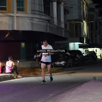 Runner Photo 7976742