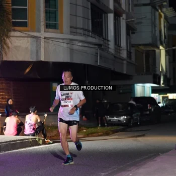 Runner Photo 7976745