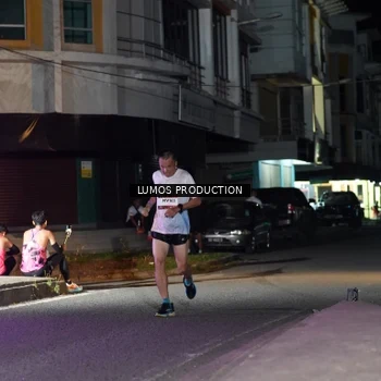 Runner Photo 7976747