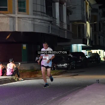 Runner Photo 7976748