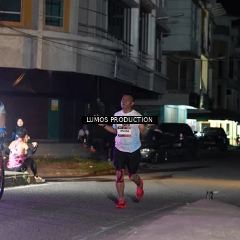Runner Photo 7976777