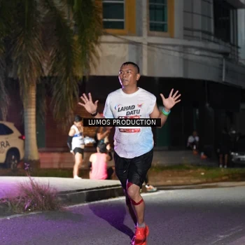 Runner Photo 7976804
