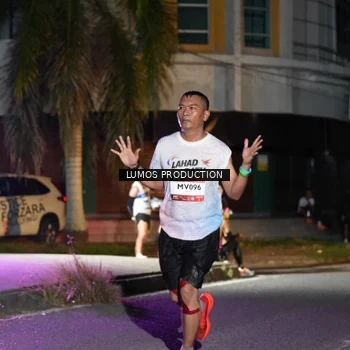 Runner Photo 7976807