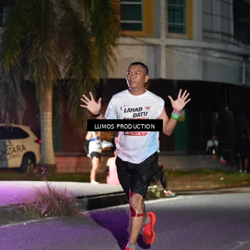 Runner Photo 7976810