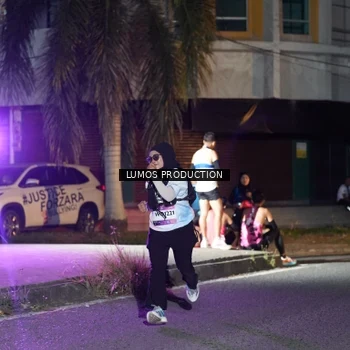 Runner Photo 7976837