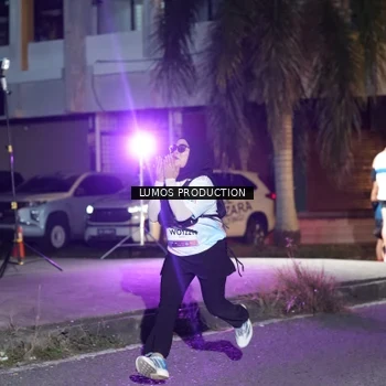 Runner Photo 7976857