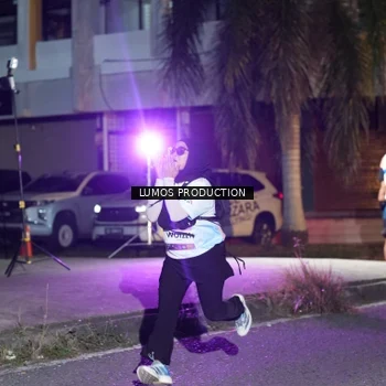 Runner Photo 7976863