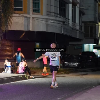 Runner Photo 7976909