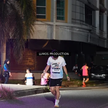 Runner Photo 7976924