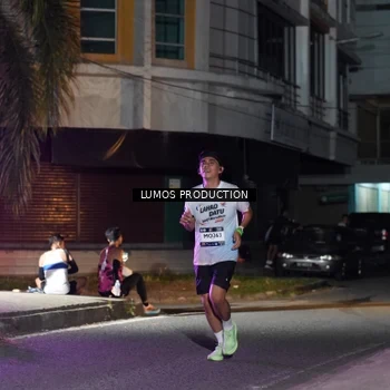 Runner Photo 7976962