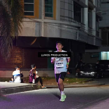 Runner Photo 7976963