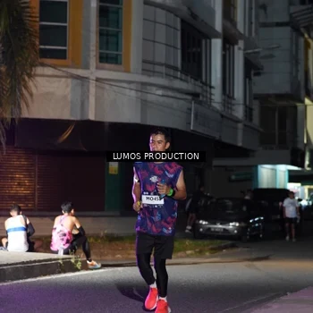 Runner Photo 7976983