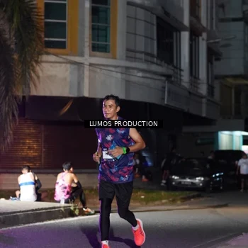 Runner Photo 7976987