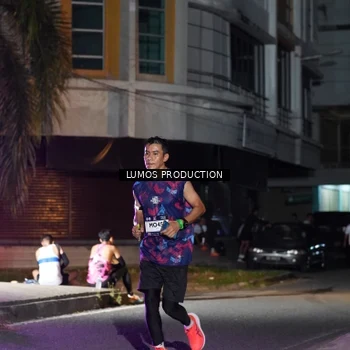 Runner Photo 7976988