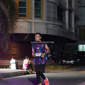 Runner Photo 7976994