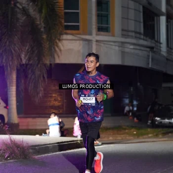 Runner Photo 7976998