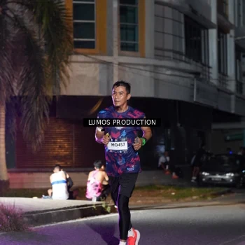 Runner Photo 7976999