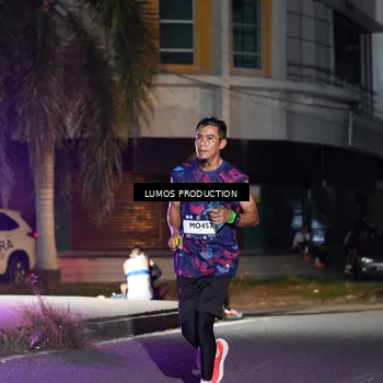 Runner Photo 7977002