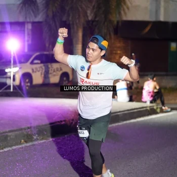 Runner Photo 7977015