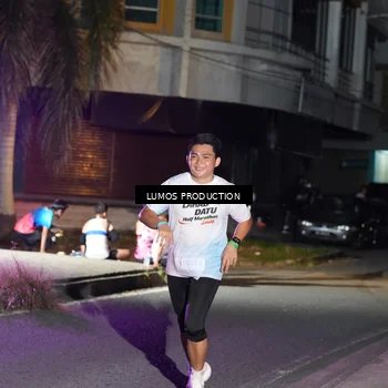 Runner Photo 7977027