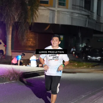 Runner Photo 7977028
