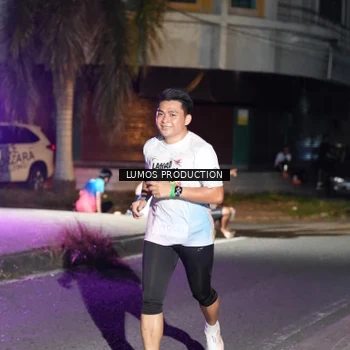 Runner Photo 7977031