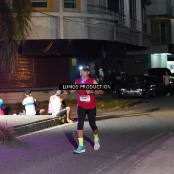 Runner Photo 7977046