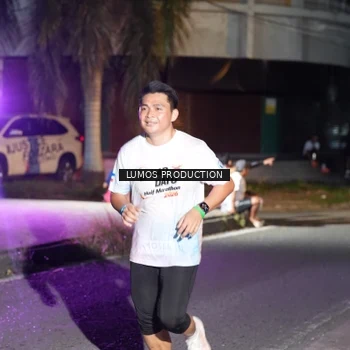 Runner Photo 7977048