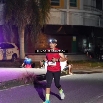 Runner Photo 7977071